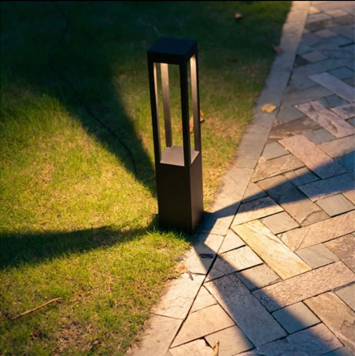 Outdoor Waterproof LED Long Lawn Lamp