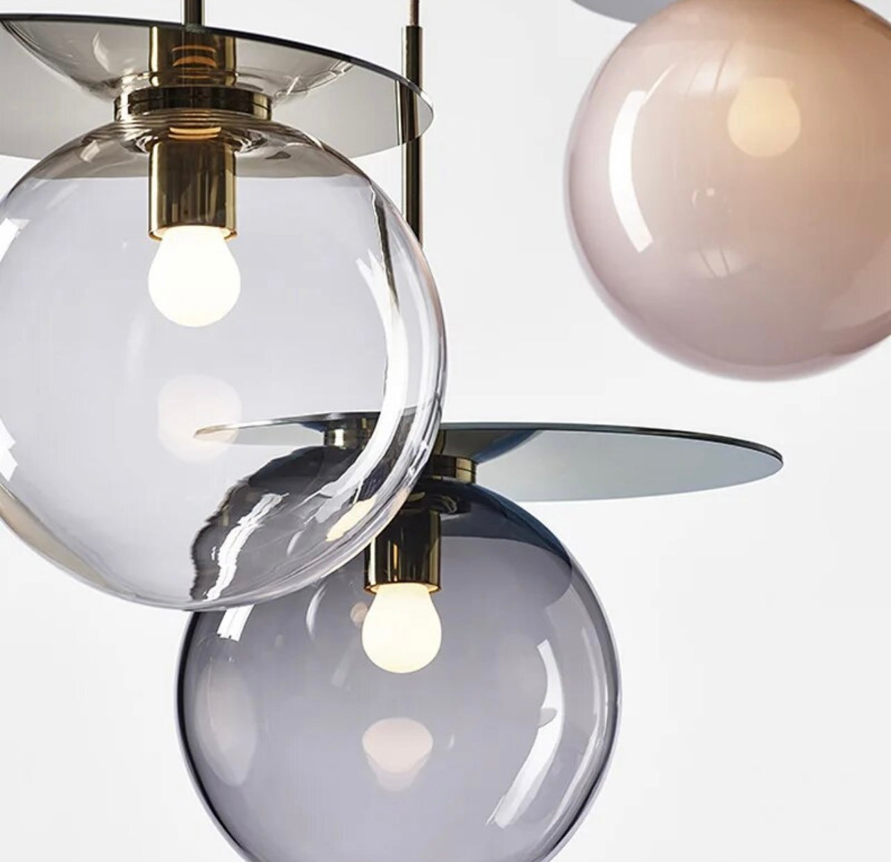 Personality Flying Saucer Pendant Light