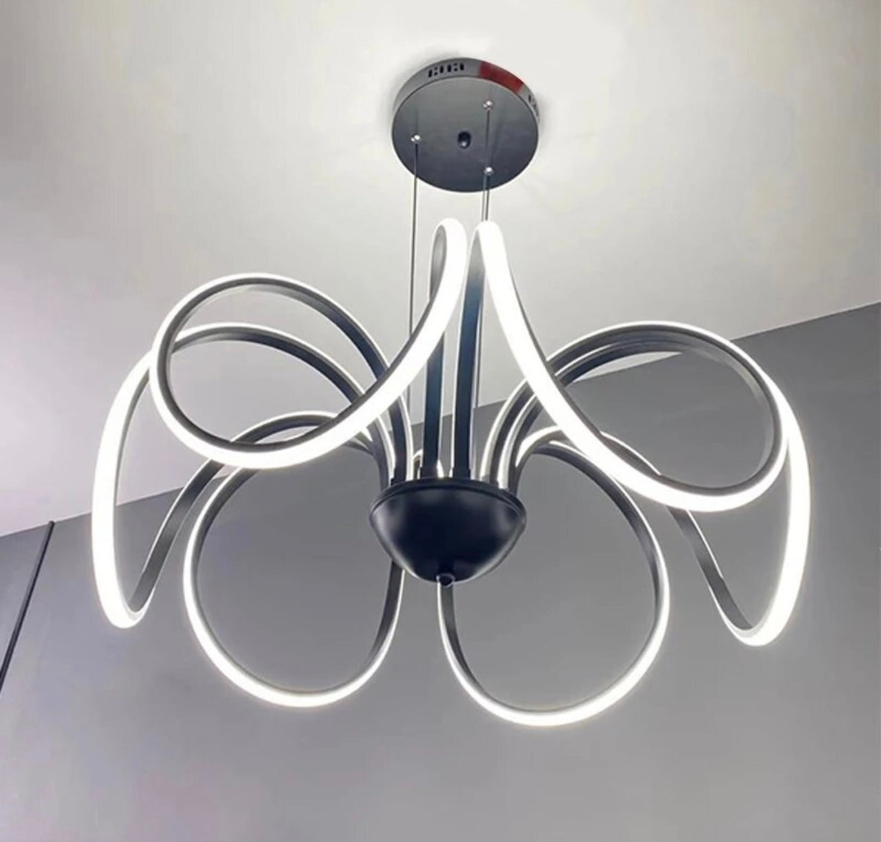 Unique Nordic Chandelier Light