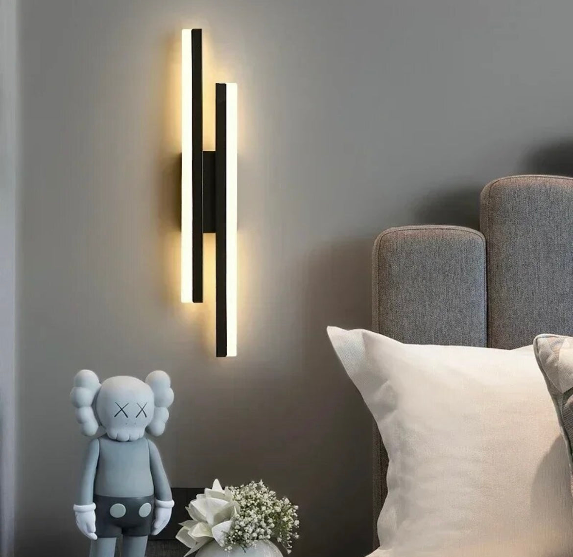 modern LED Bedroom Wall Sconce Lighting